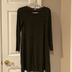 Dark green and black long sleeve dress. From Old Navy